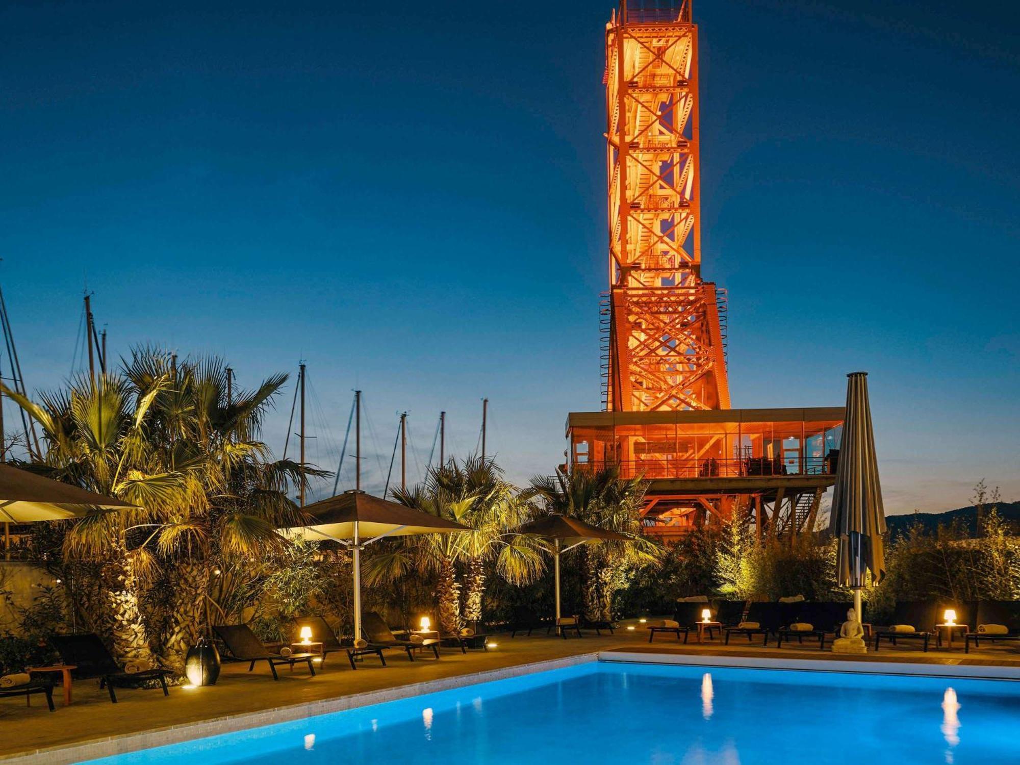 Hotel Mercure Toulon La Seyne-Sur-Mer Bagian luar foto