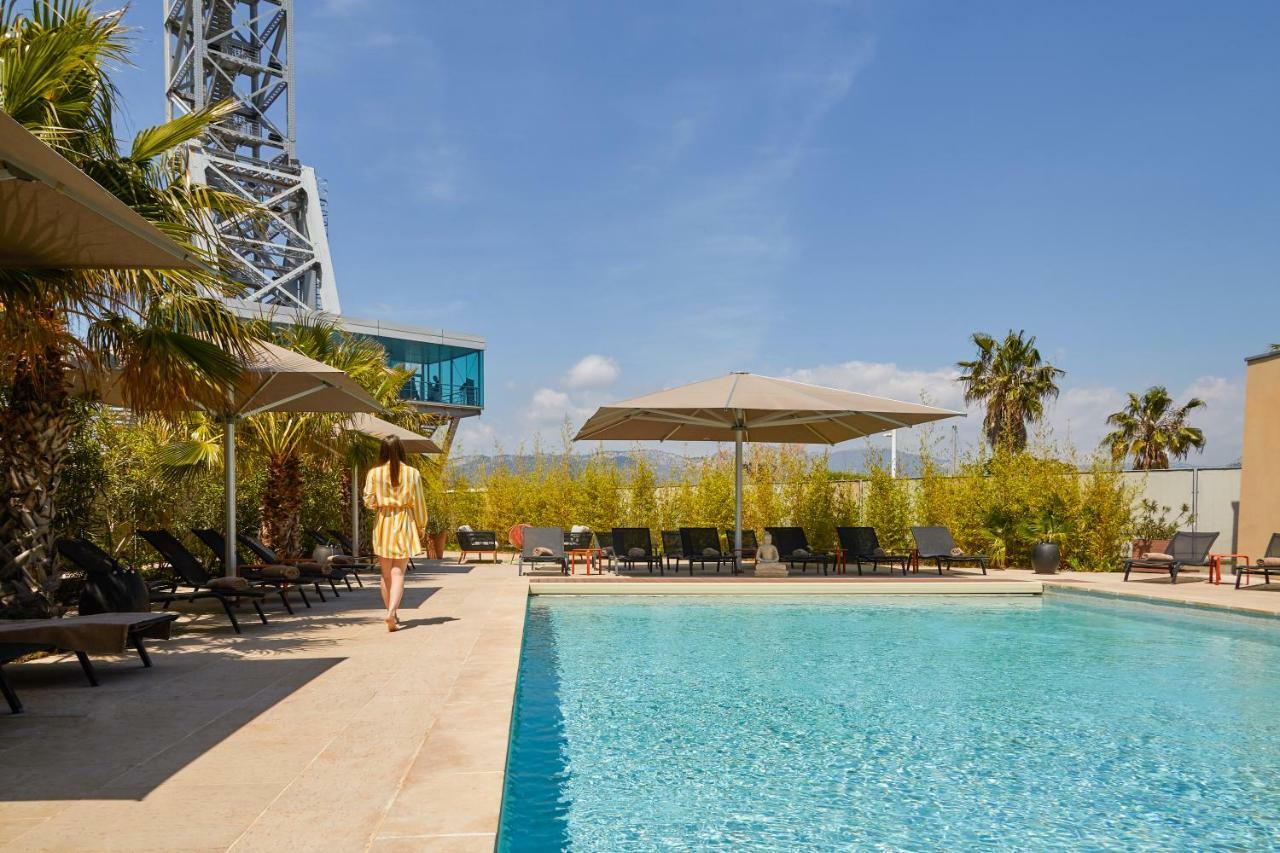 Hotel Mercure Toulon La Seyne-Sur-Mer Bagian luar foto